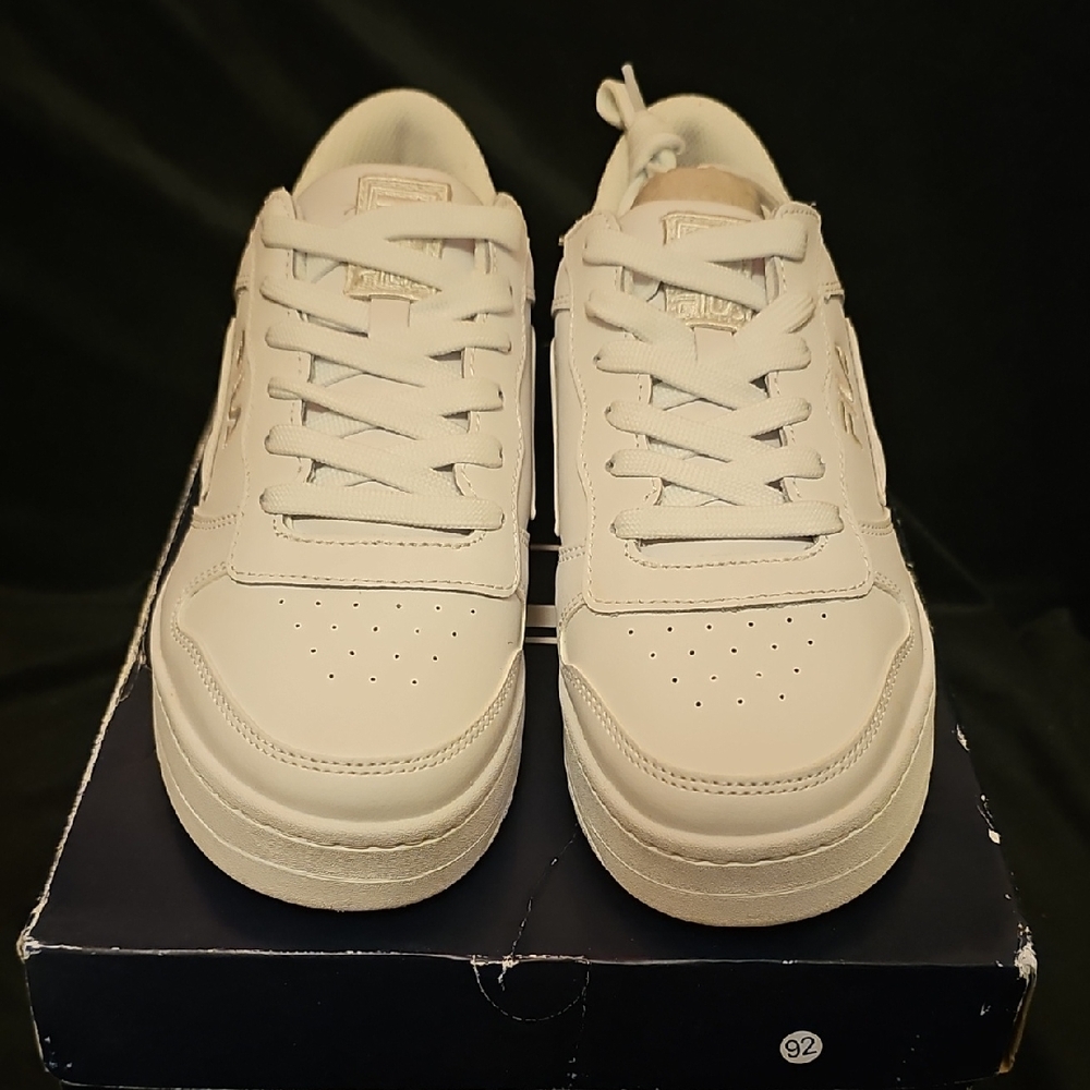 "Brand New* Fila Ice White Womans Low Tops